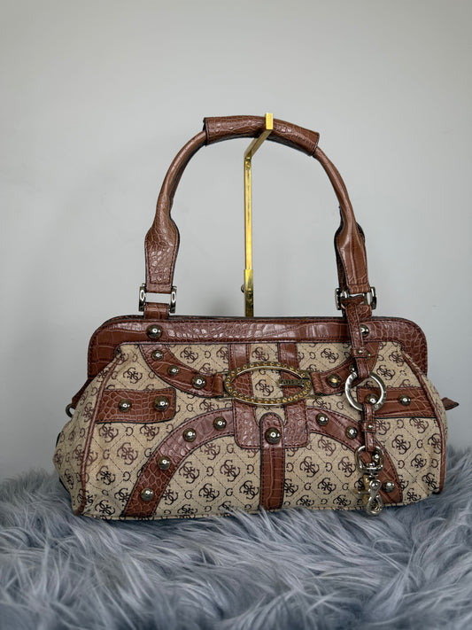 Guess vintage Tasche details aus echtem Leder