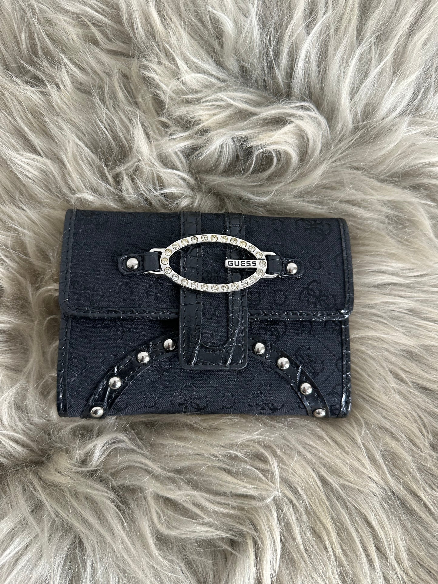 Guess vintage Geldbörse y2k echtleder Details