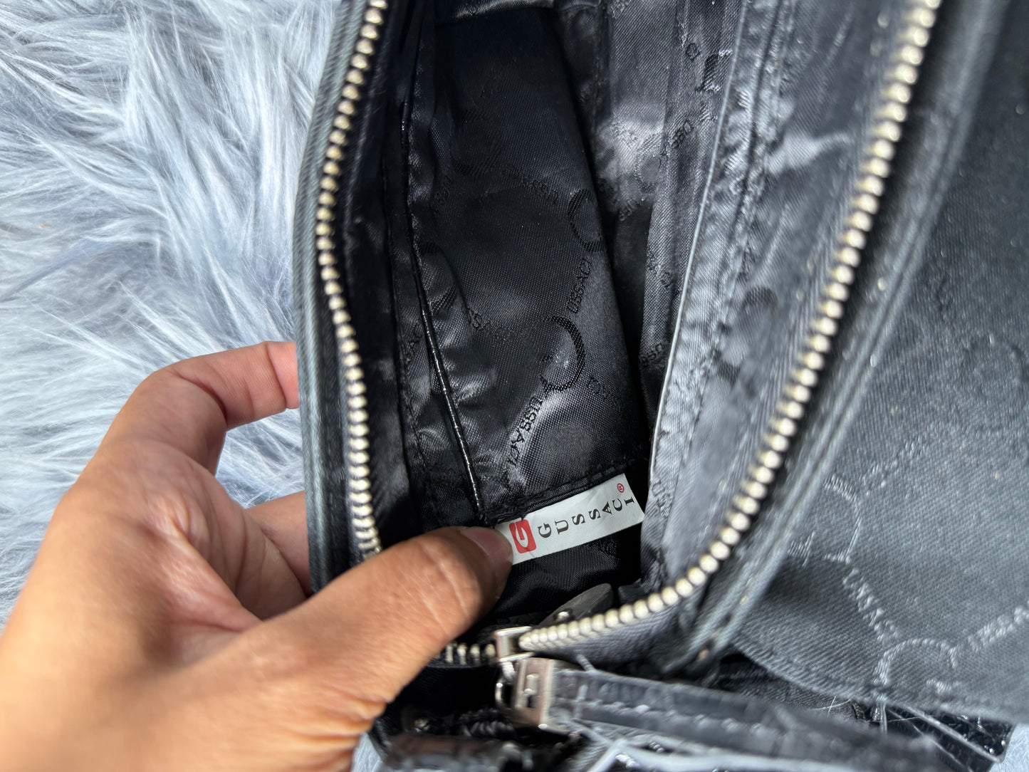 Gussaci Tasche schwarz