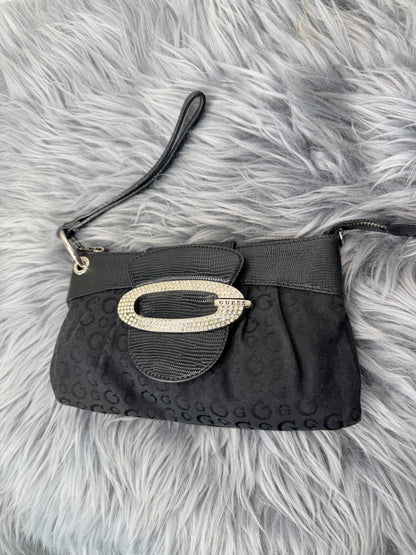 Guess vintage clutch y2000