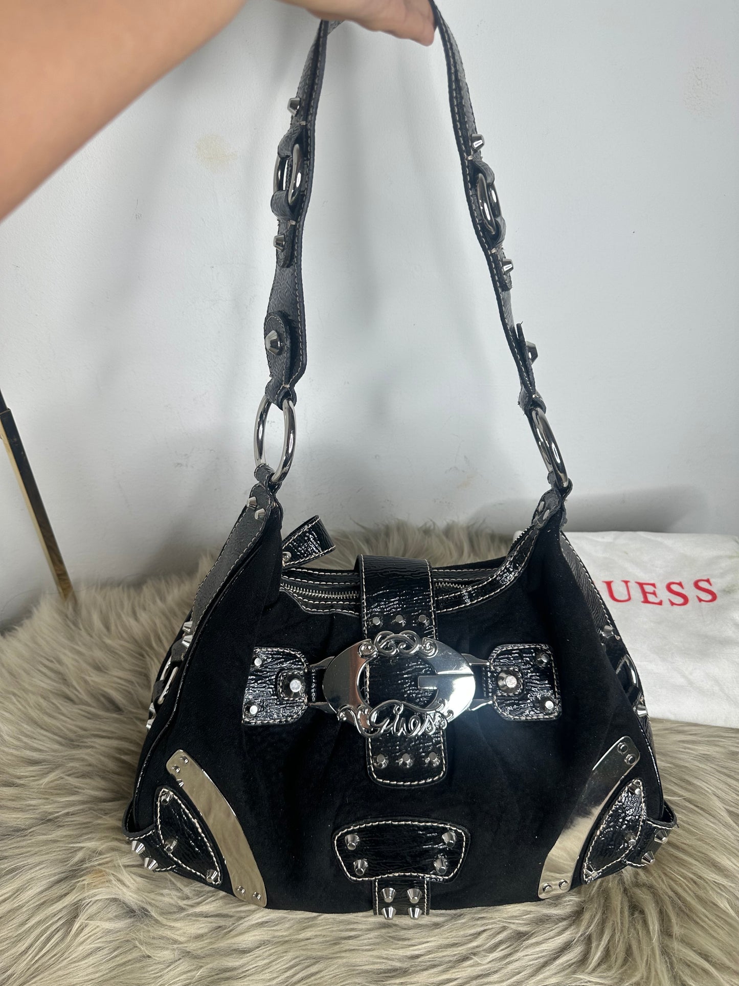 Guess vintage Tasche neuwertig schwarz