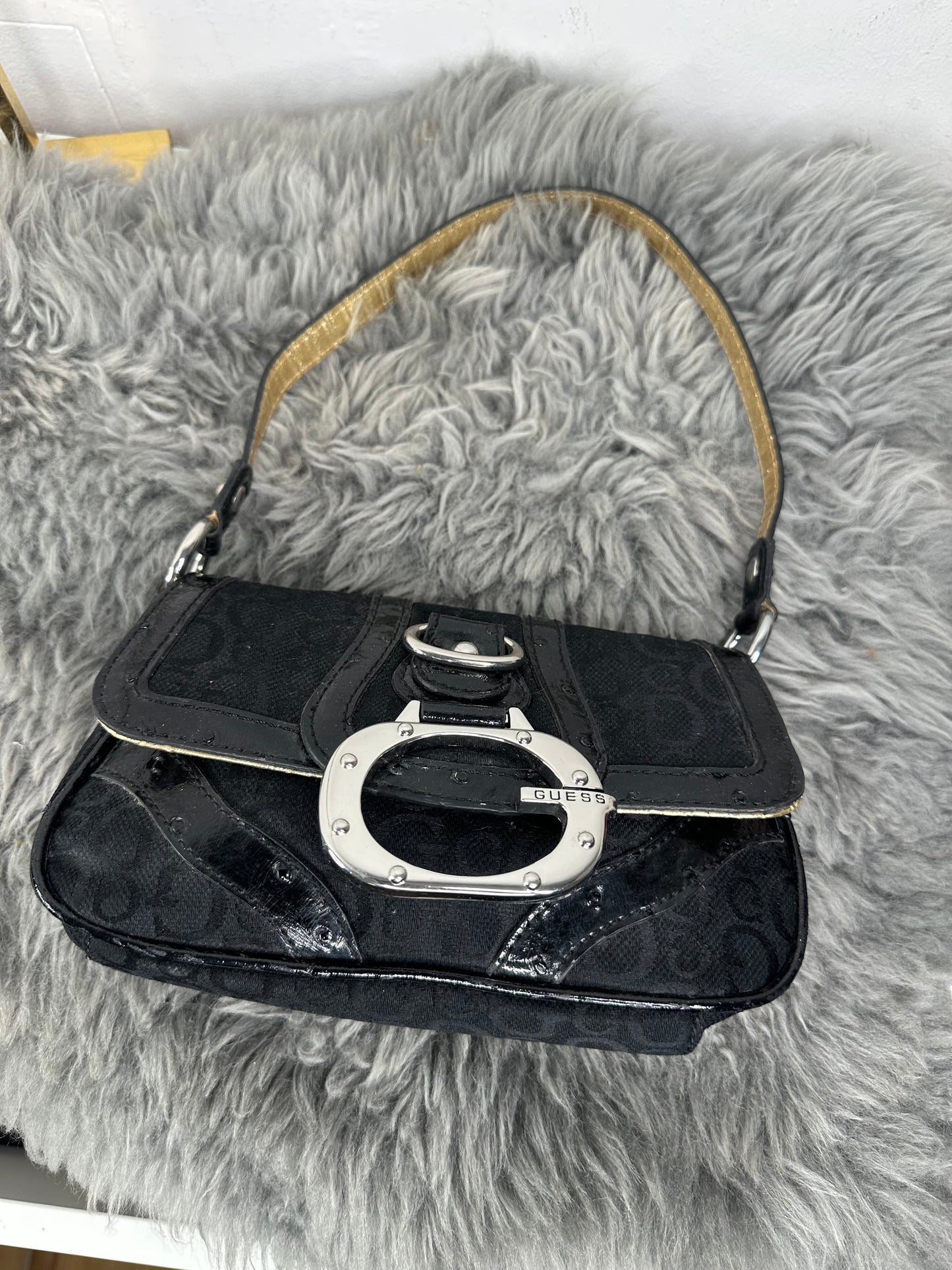 Guess vintage Tasche schwarz neu