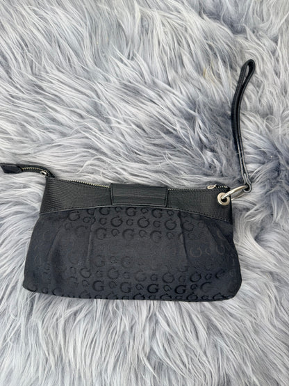 Guess vintage clutch y2000